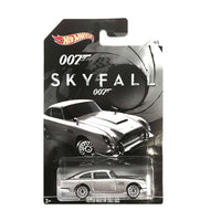 Load image into Gallery viewer, Hot Wheels 2015: James Bond 007 Set of 5 Cars

