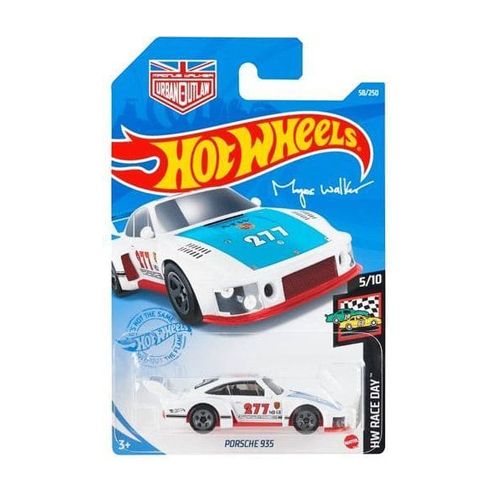 Hot Wheels 2021: Porsche 935 - HW Race Day 5/10 Long Card 58/250
