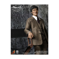 Load image into Gallery viewer, Hot Toys Bruce Lee - In Suit Figure
