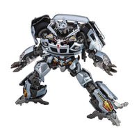 Load image into Gallery viewer, Transformers Masterpiece Movie Series: MPM-9 Jazz
