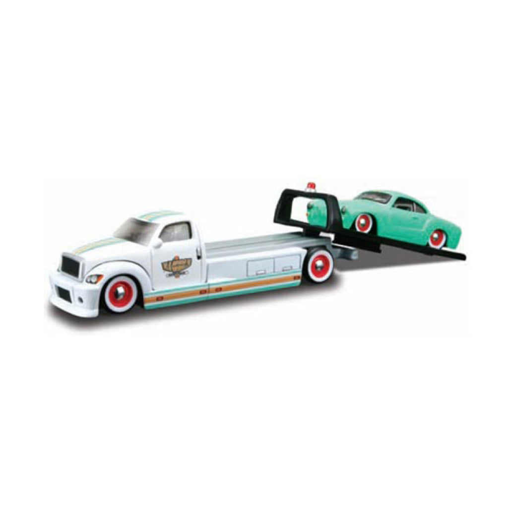 Maisto 1:64 Scale: Elite Transport - Maisto Flatbed & 1966 Volkswagen Karmann Ghia