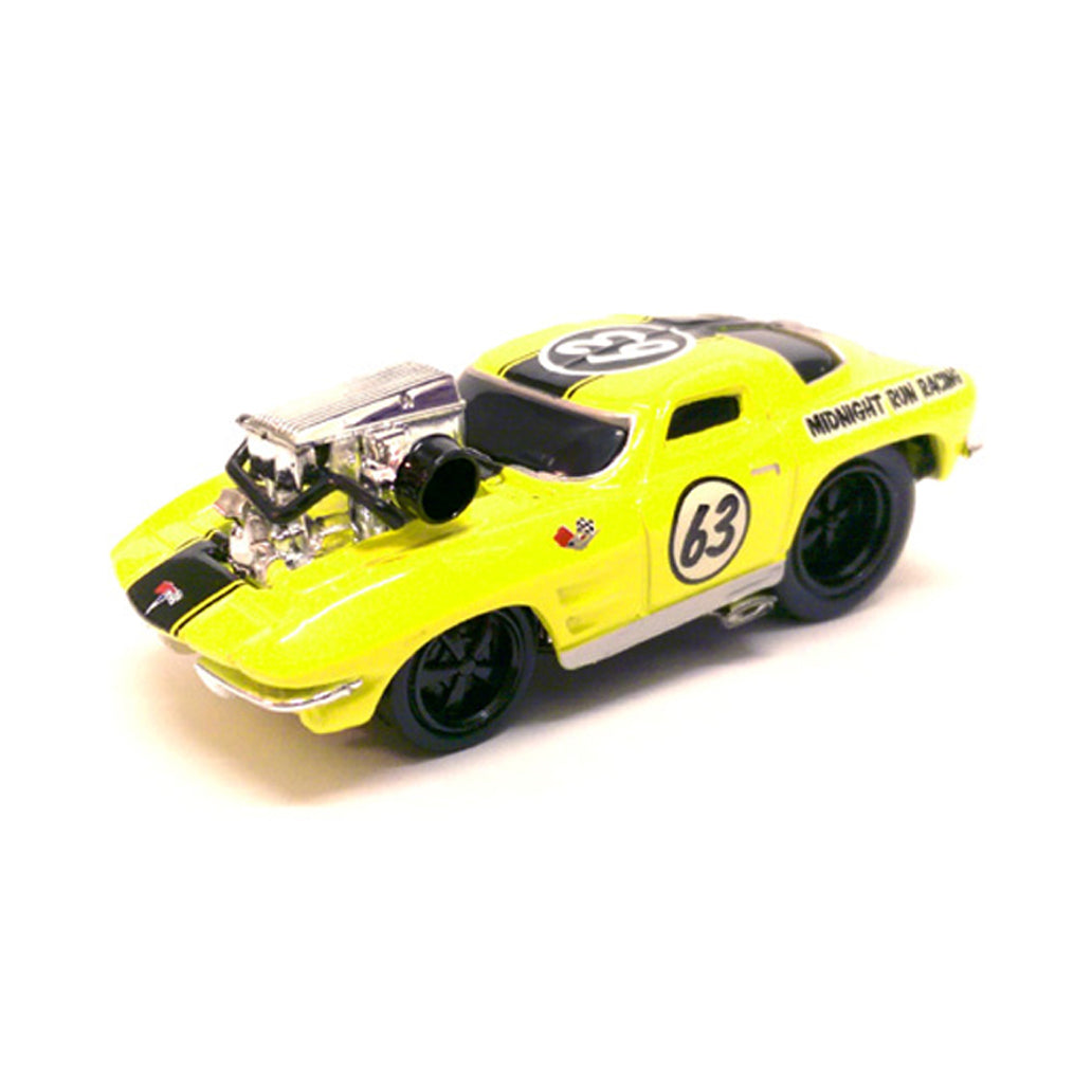 Maisto 1:64 Scale: Muscle Machines - 1963 Corvette