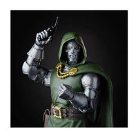 Load image into Gallery viewer, Marvel Legends Fantastic Four Doctor Doom (Super Skrull BAF)
