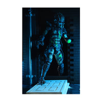 Load image into Gallery viewer, NECA Ultimate Battle Damage City hunter Predator Action Figure

